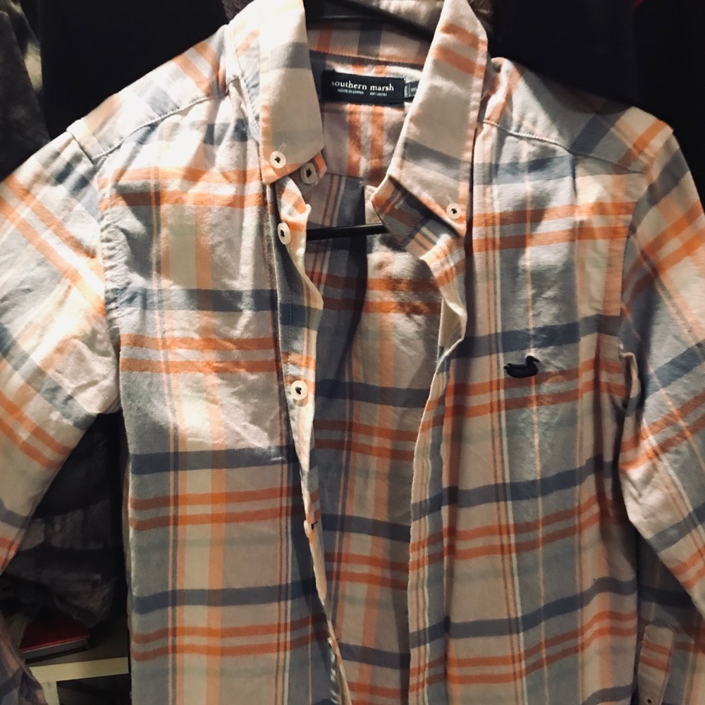 Southern marsh button down